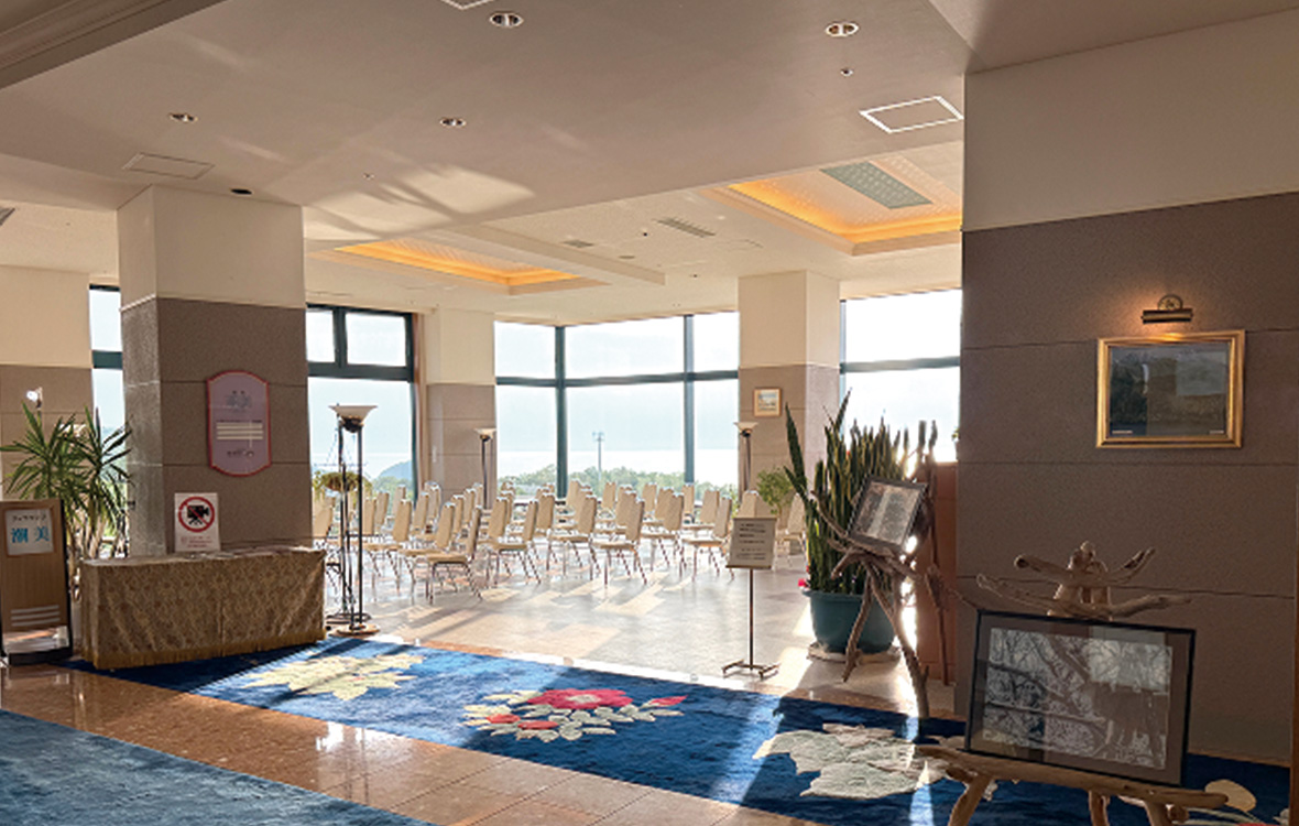 咖啡馆“潮美”