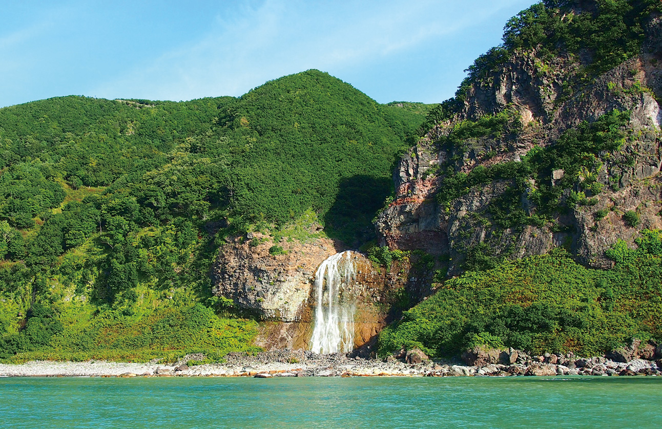 卡姆伊瓦卡汤瀑布